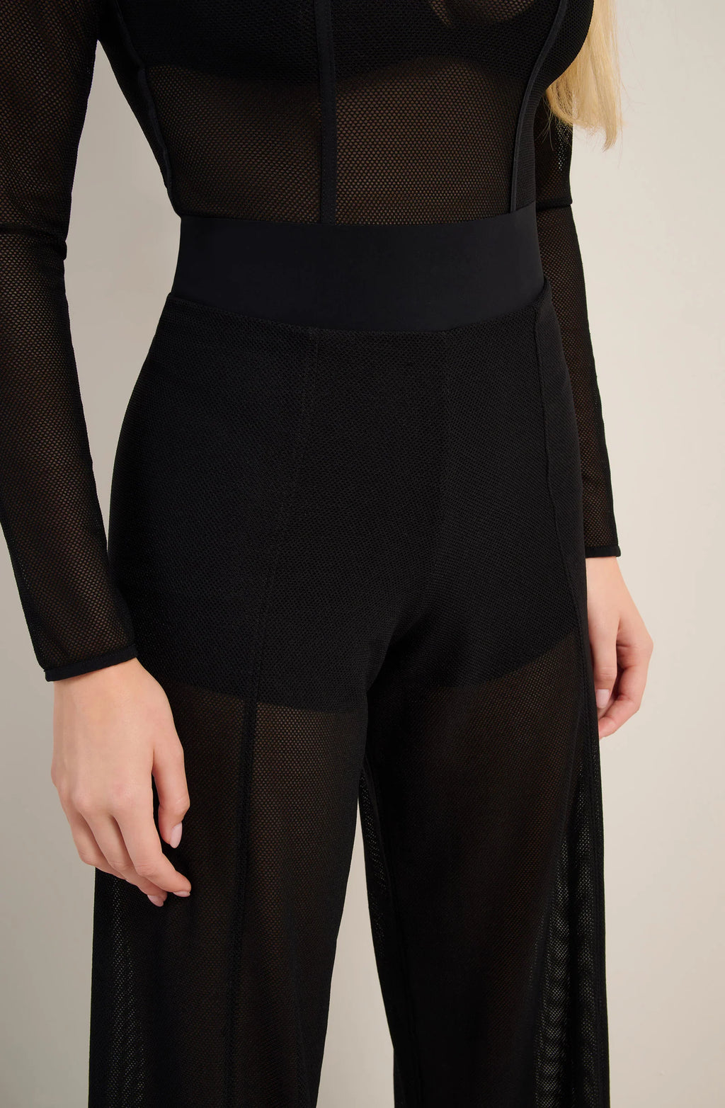 Pantalon résille noir mili