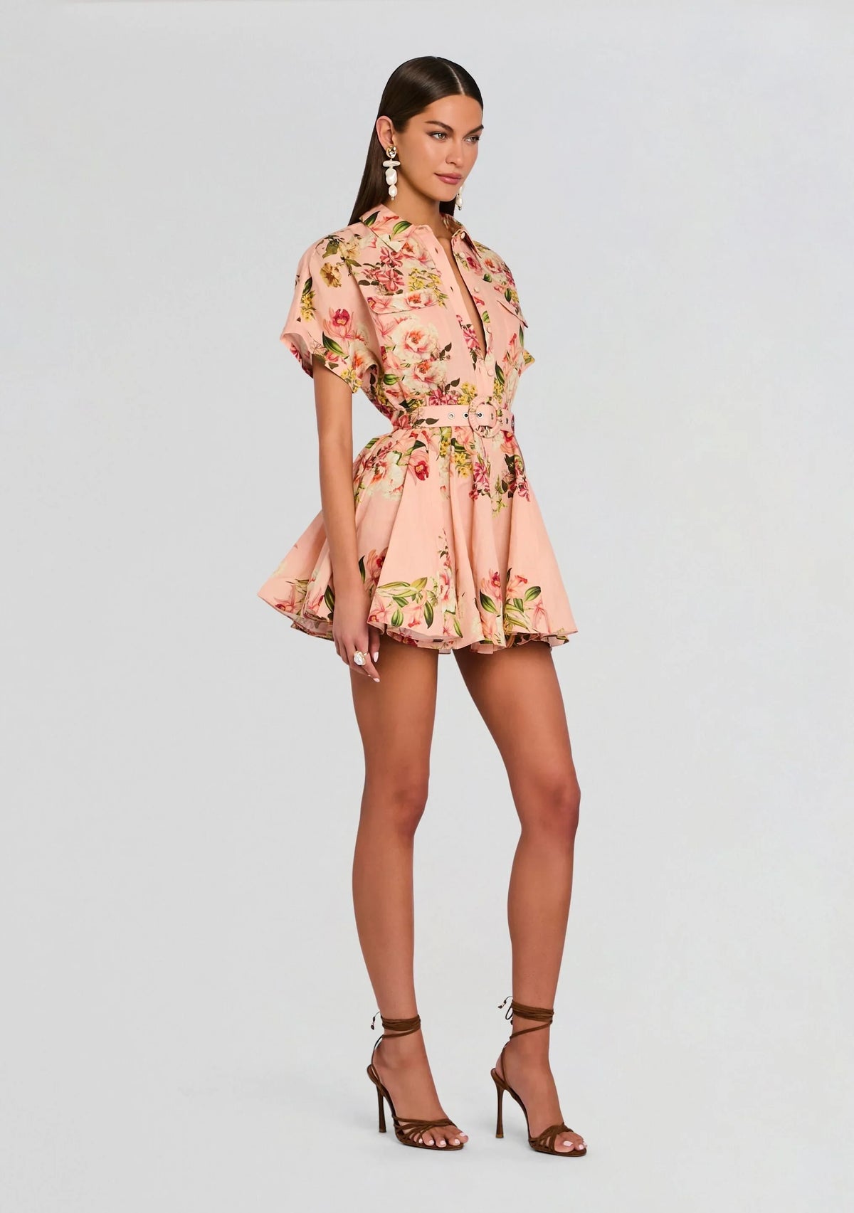 Robe courte Ayla avec boucle de ceinture