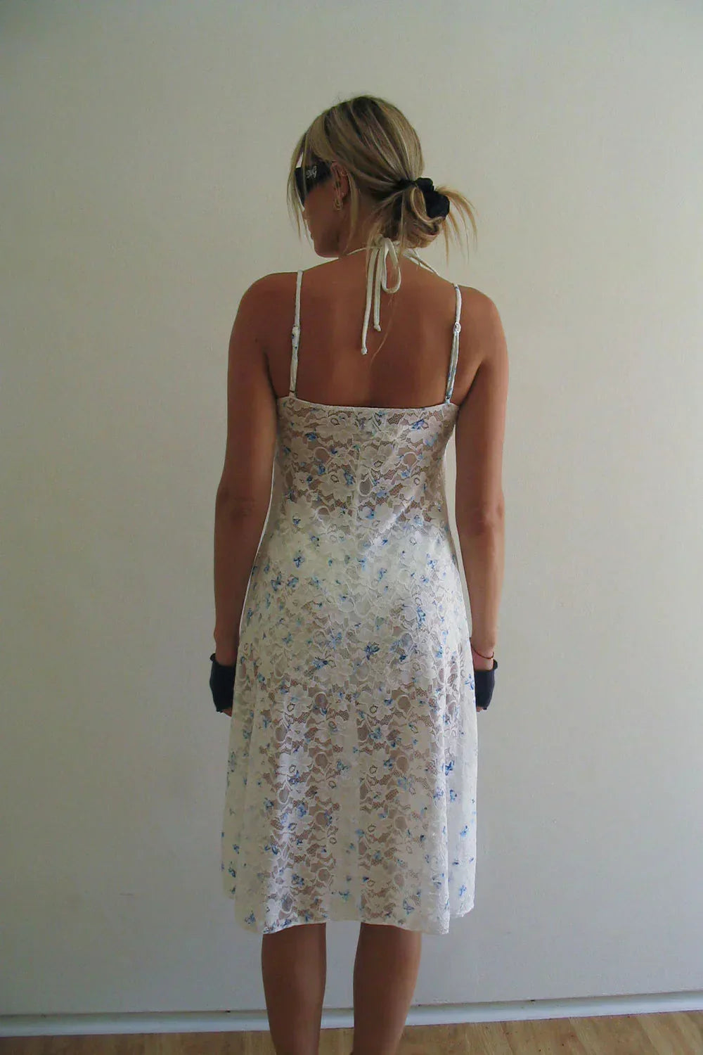Robe midi en dentelle Lucinda - Chaussons de verre