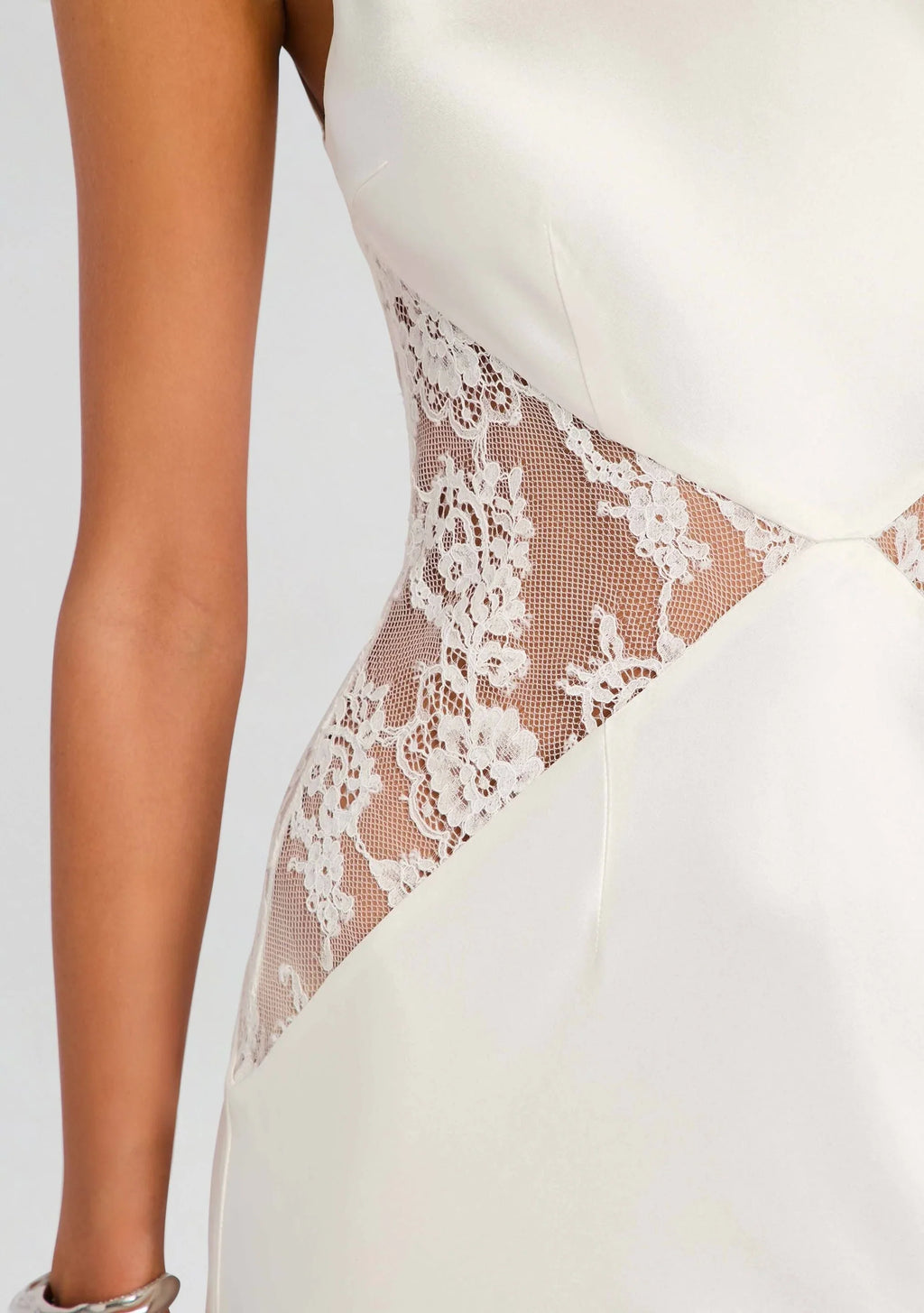 Robe en dentelle Analuisa
