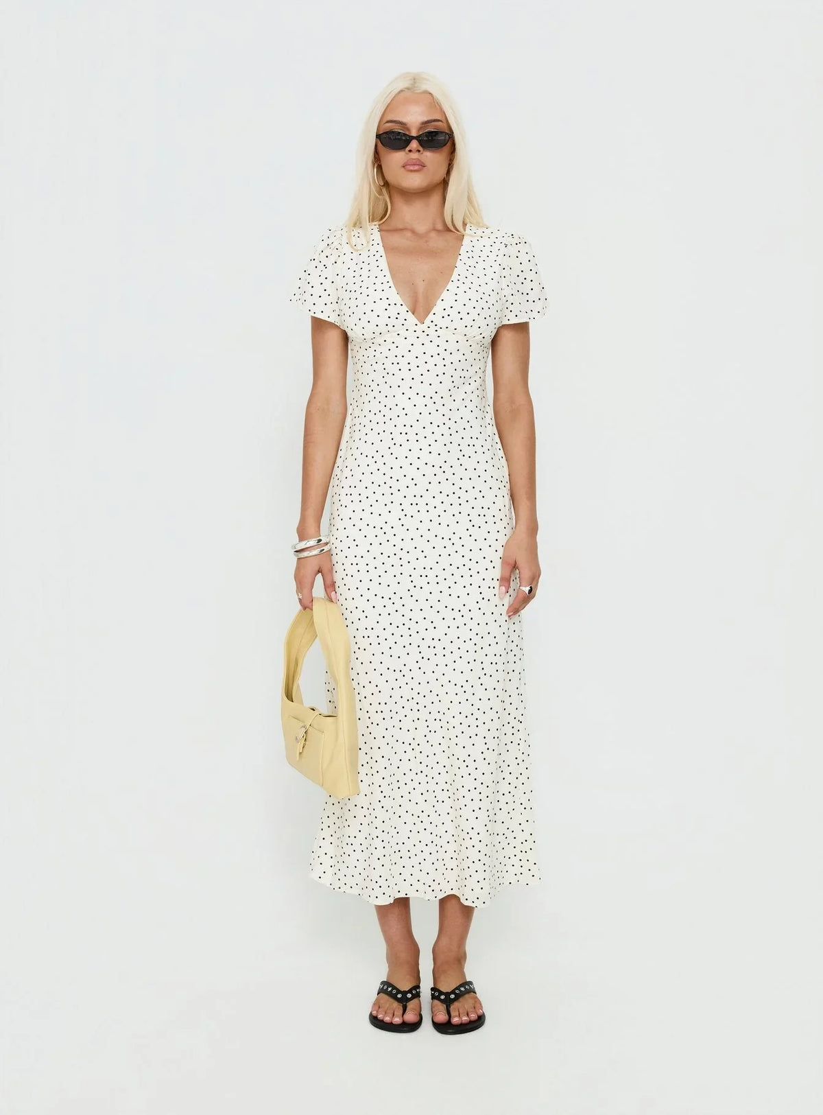 Robe longue Mareiko col en V à pois crème