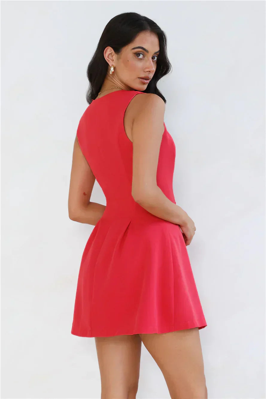 Mini-robe ajustée chic pour le bureau
