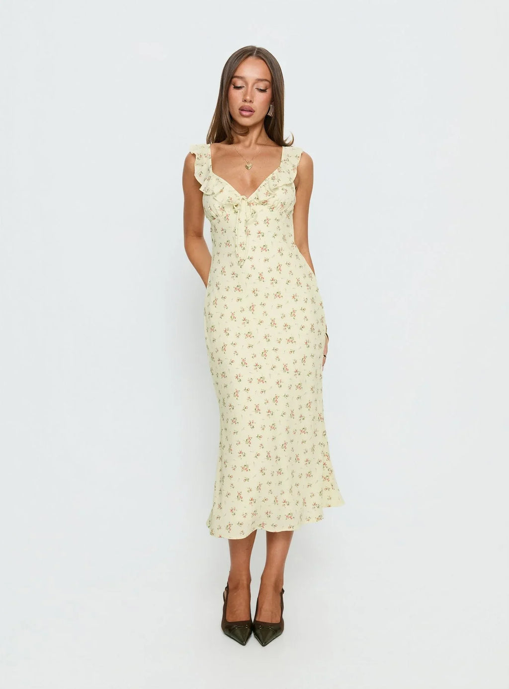 Robe longue Leabelle à volants, col en V, motif floral jaune
