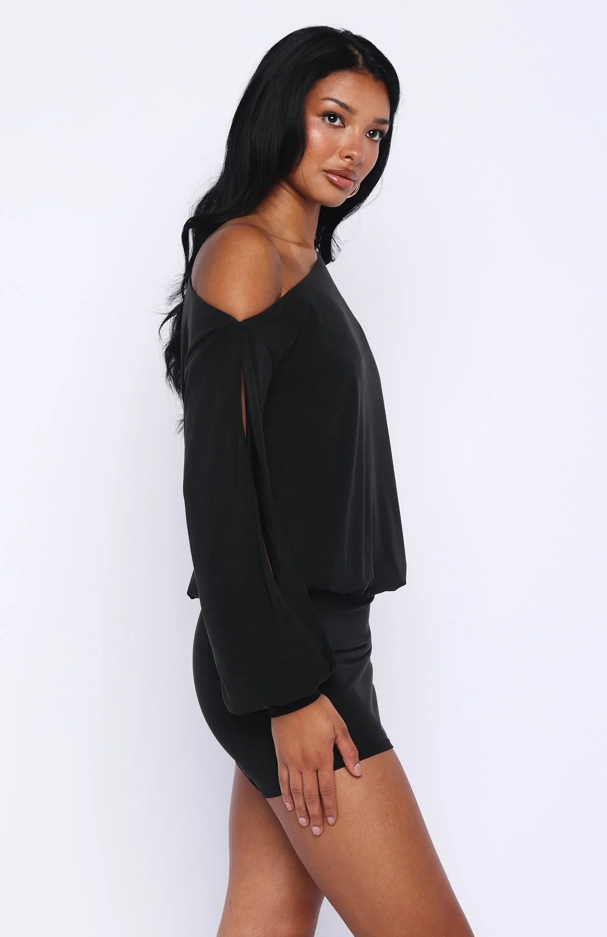 Robe mini noire à manches longues The Duchess
