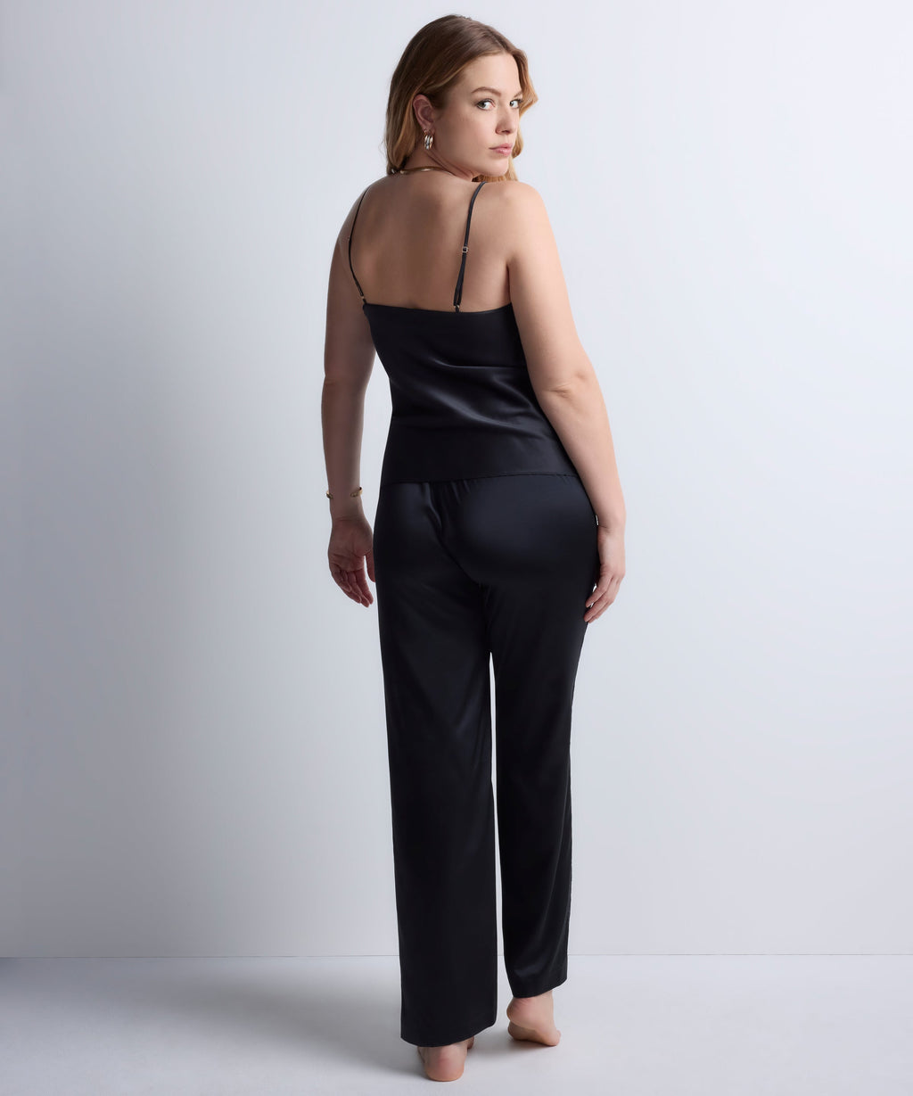 Midnight Whisper Top à fines bretelles Noir
