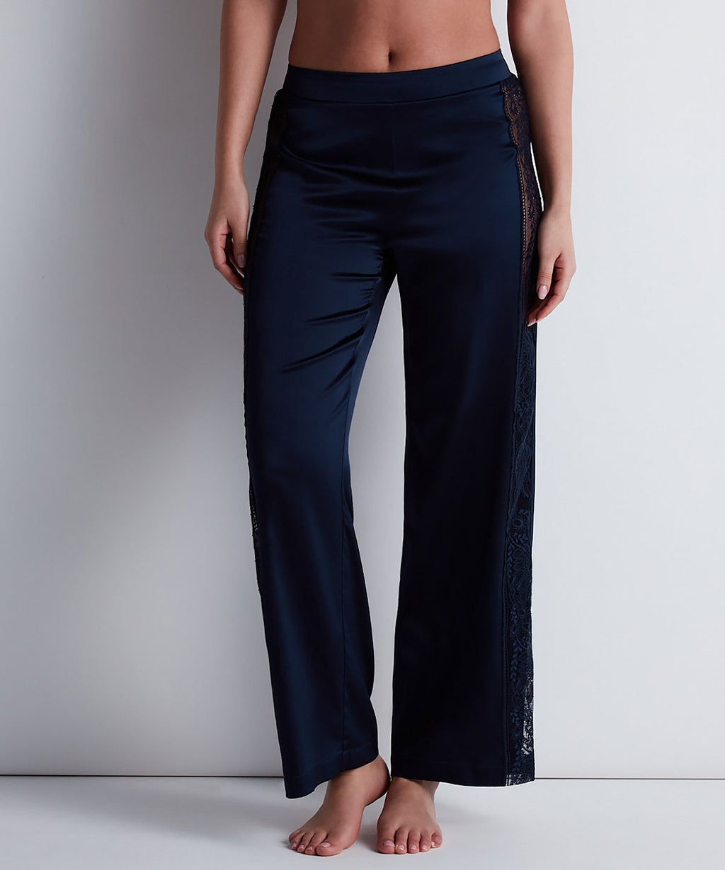 Midnight Whisper Pantalon Bleu Soir