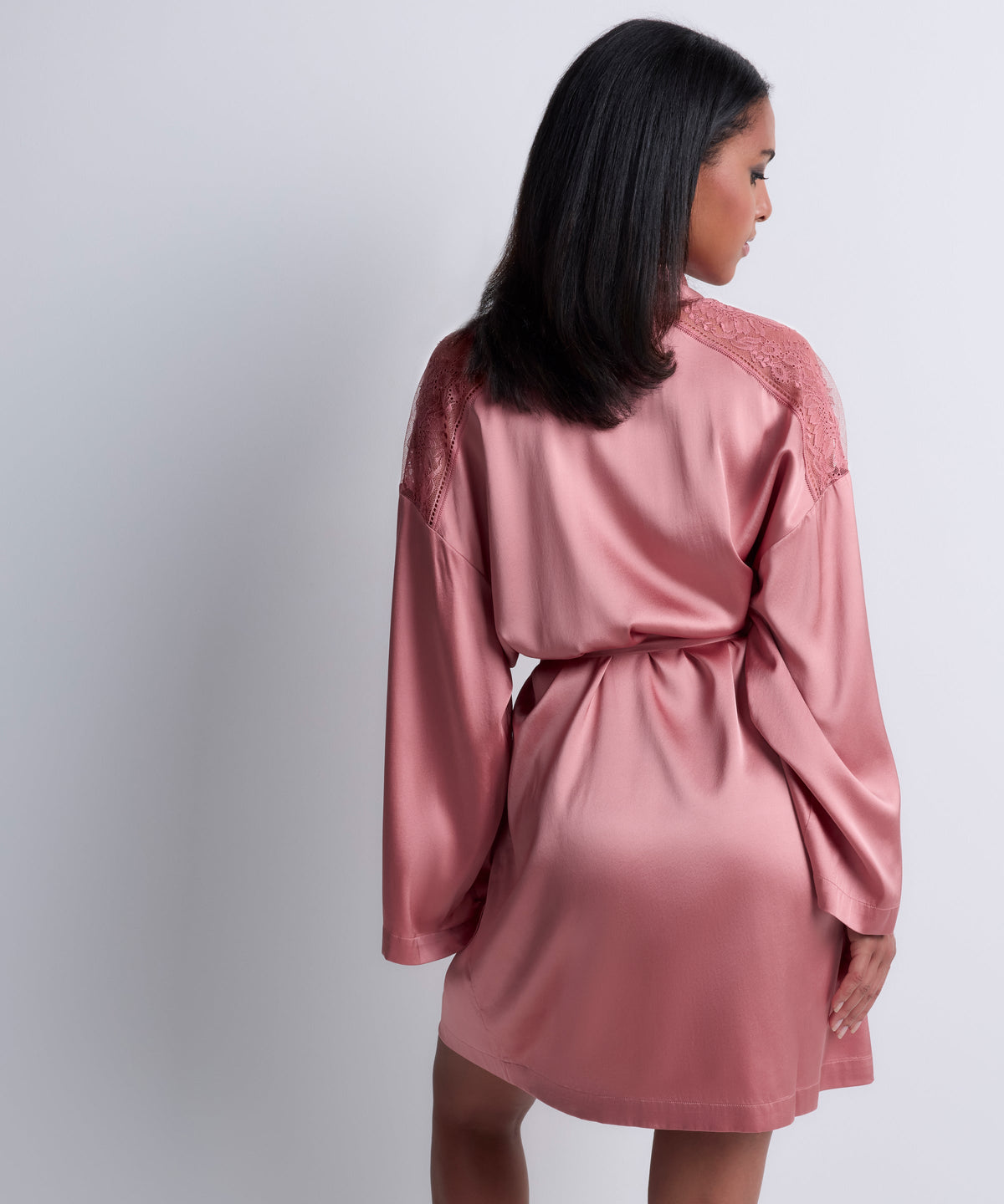 Kimono Chuchotis de Minuit Rose Chaud