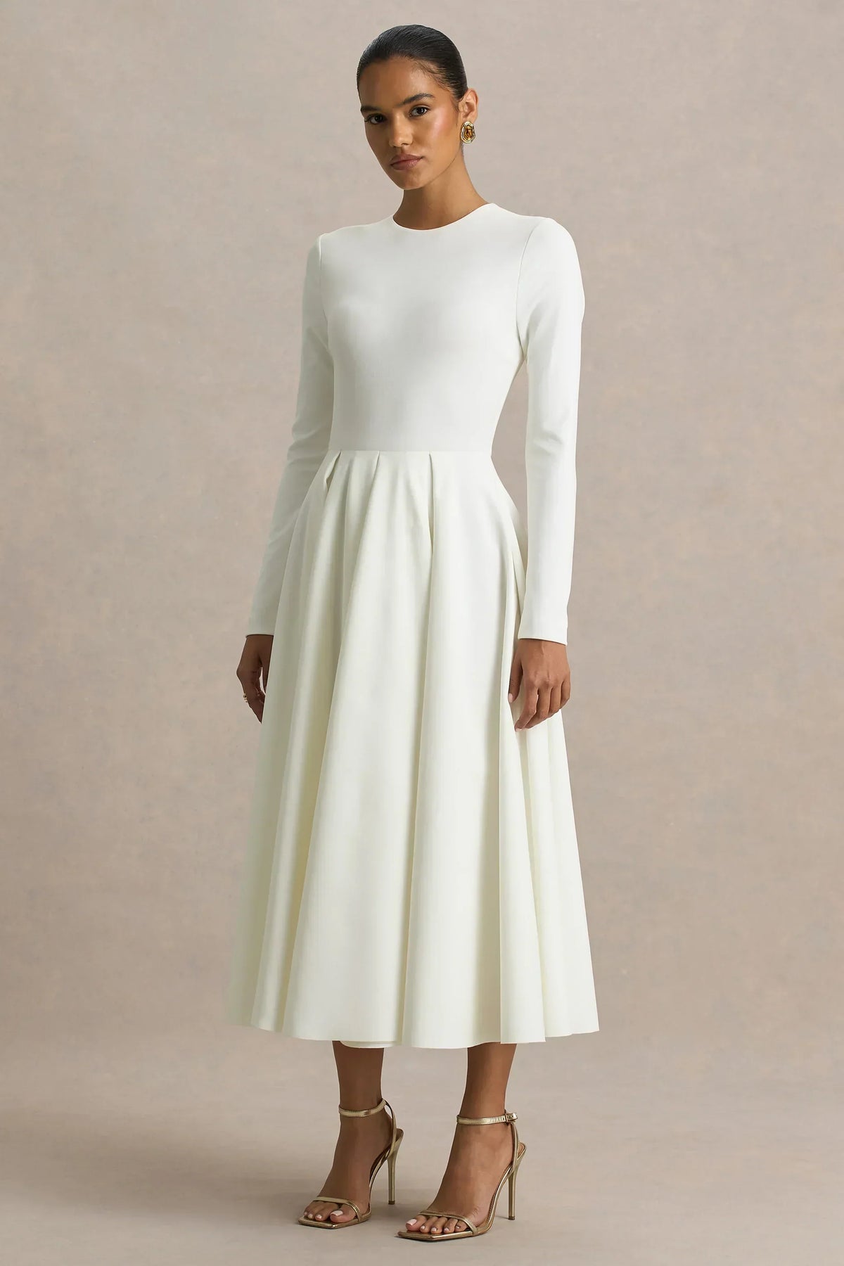 Bellamy | Robe longue mi-mollet en tricot écru à col rond et manches longues