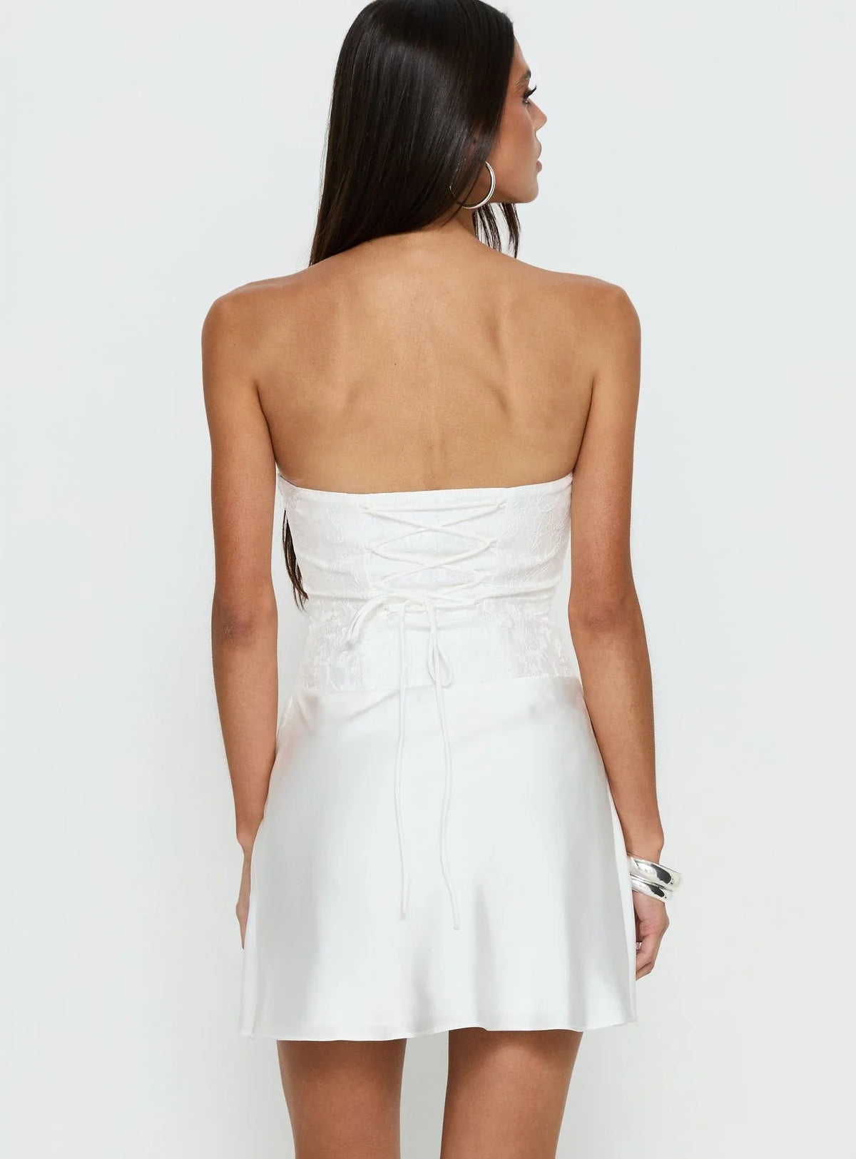 Robe courte bustier Jenevieve, drapée, blanche