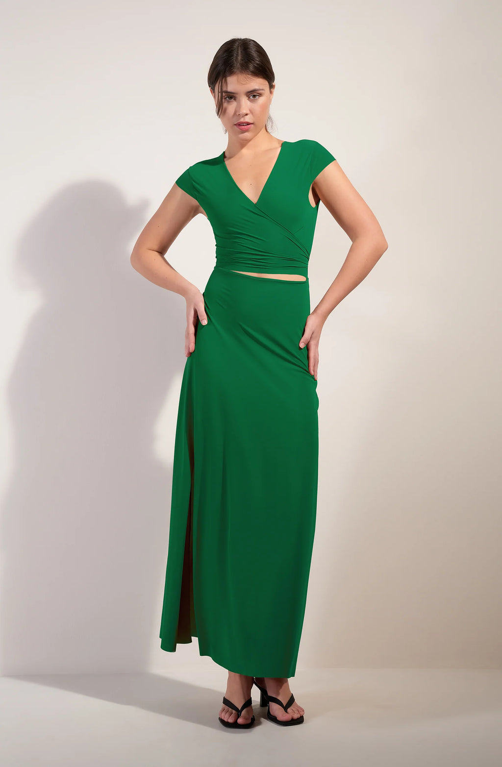 kolil Long bronze cropped-cut dress