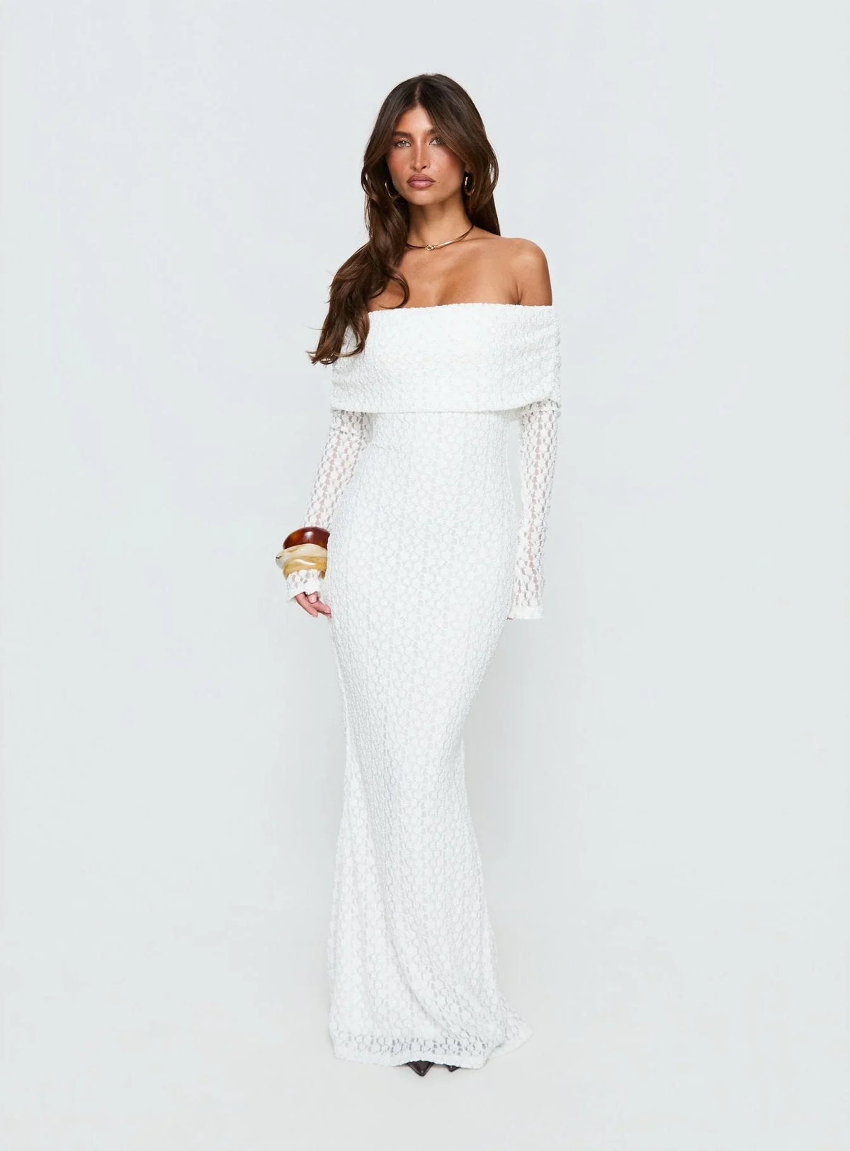 Robe longue Sofenna à manches longues et épaules dénudées, blanche