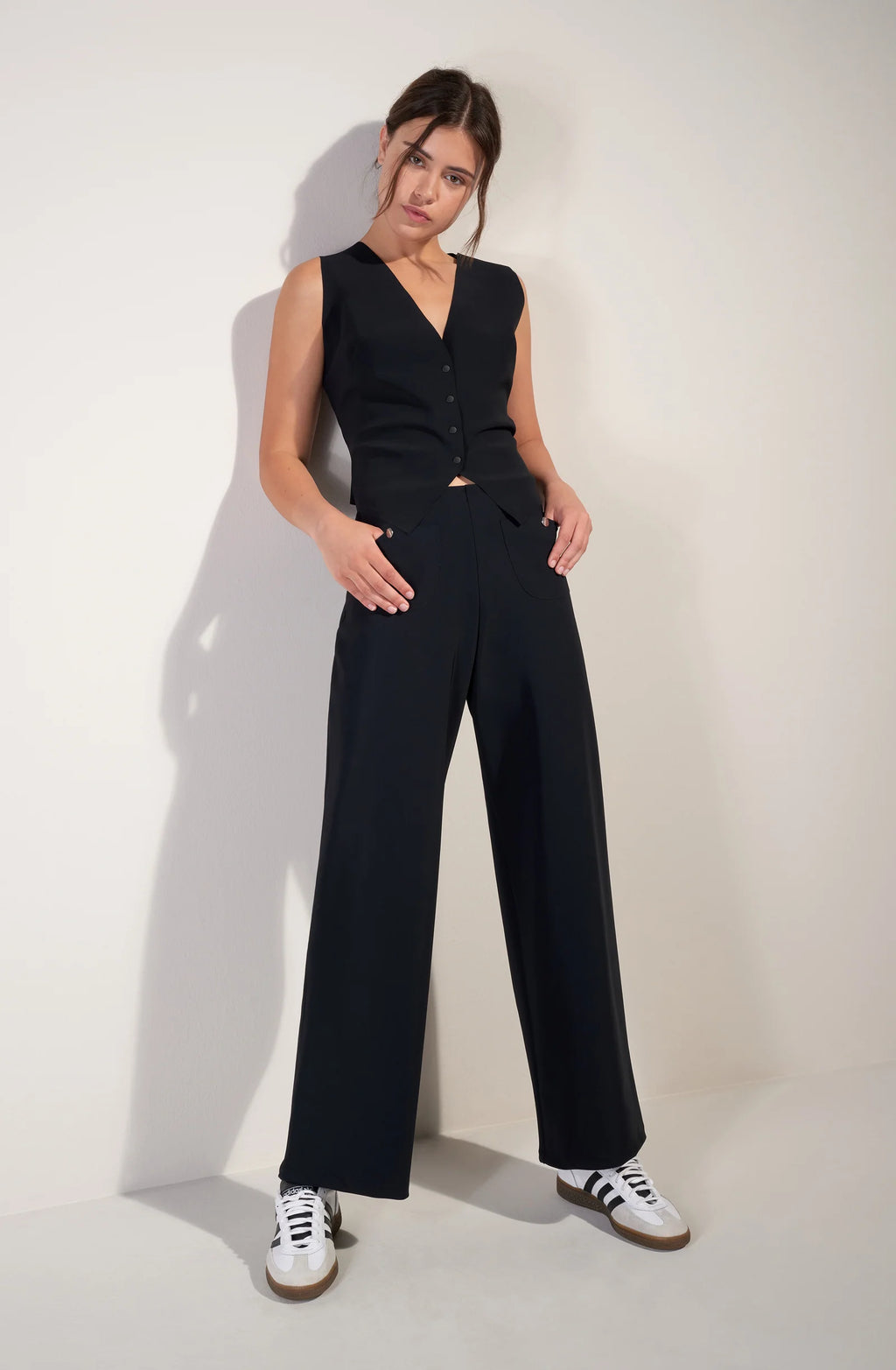 gabie Black vest