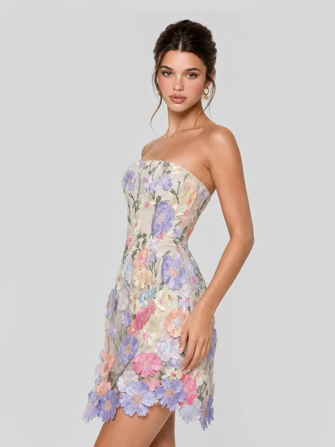 Robe mini bustier en tulle avec appliqués floraux 3D