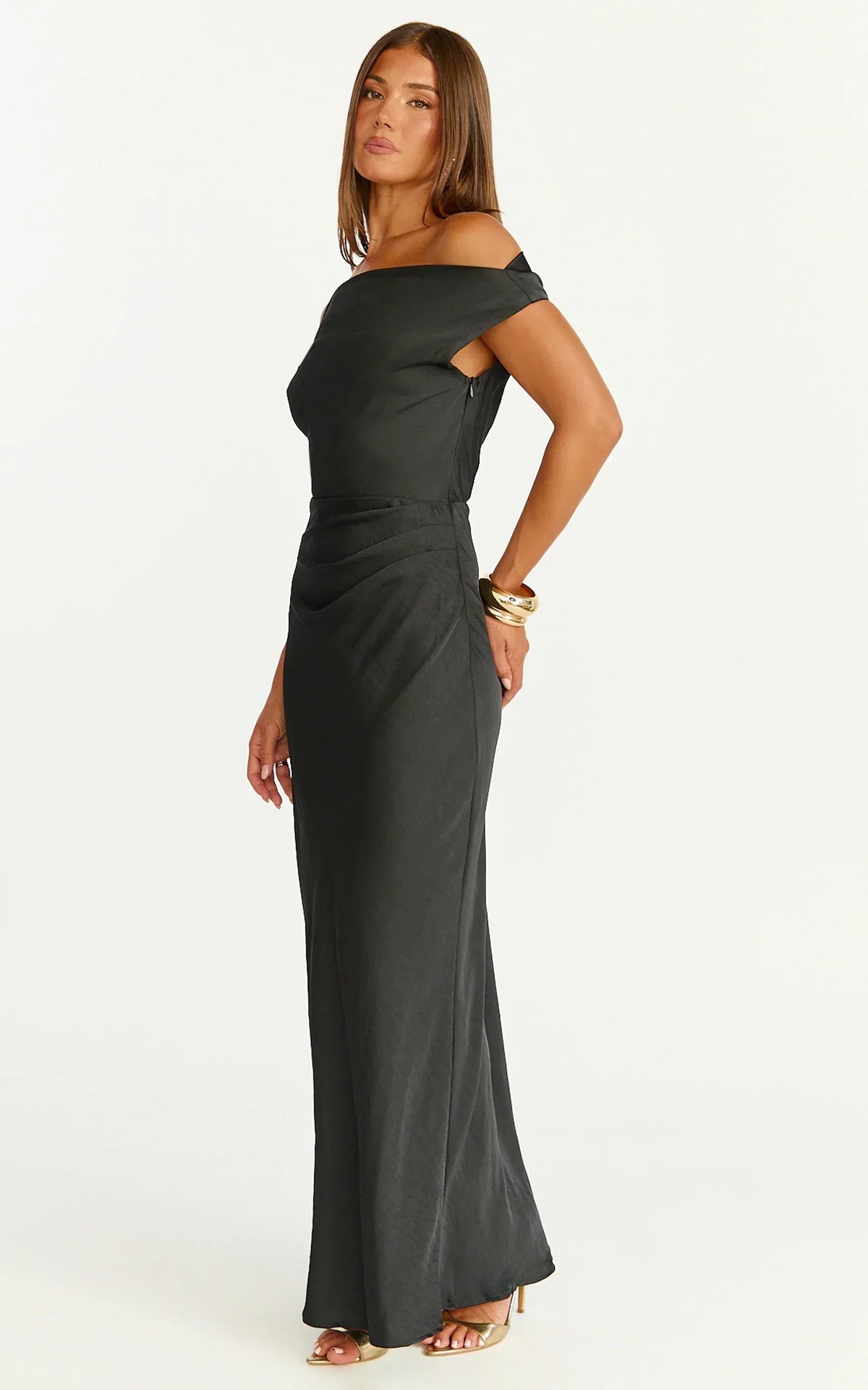 Robe midi Lira - Robe asymétrique en satin noir