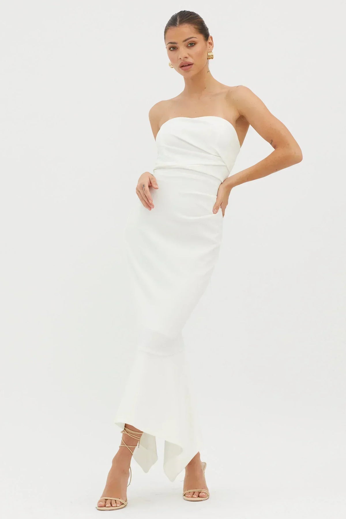 Robe midi froncée bustier Sharona blanche