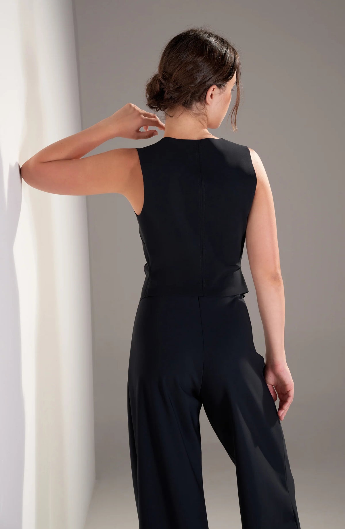 gabie Black vest