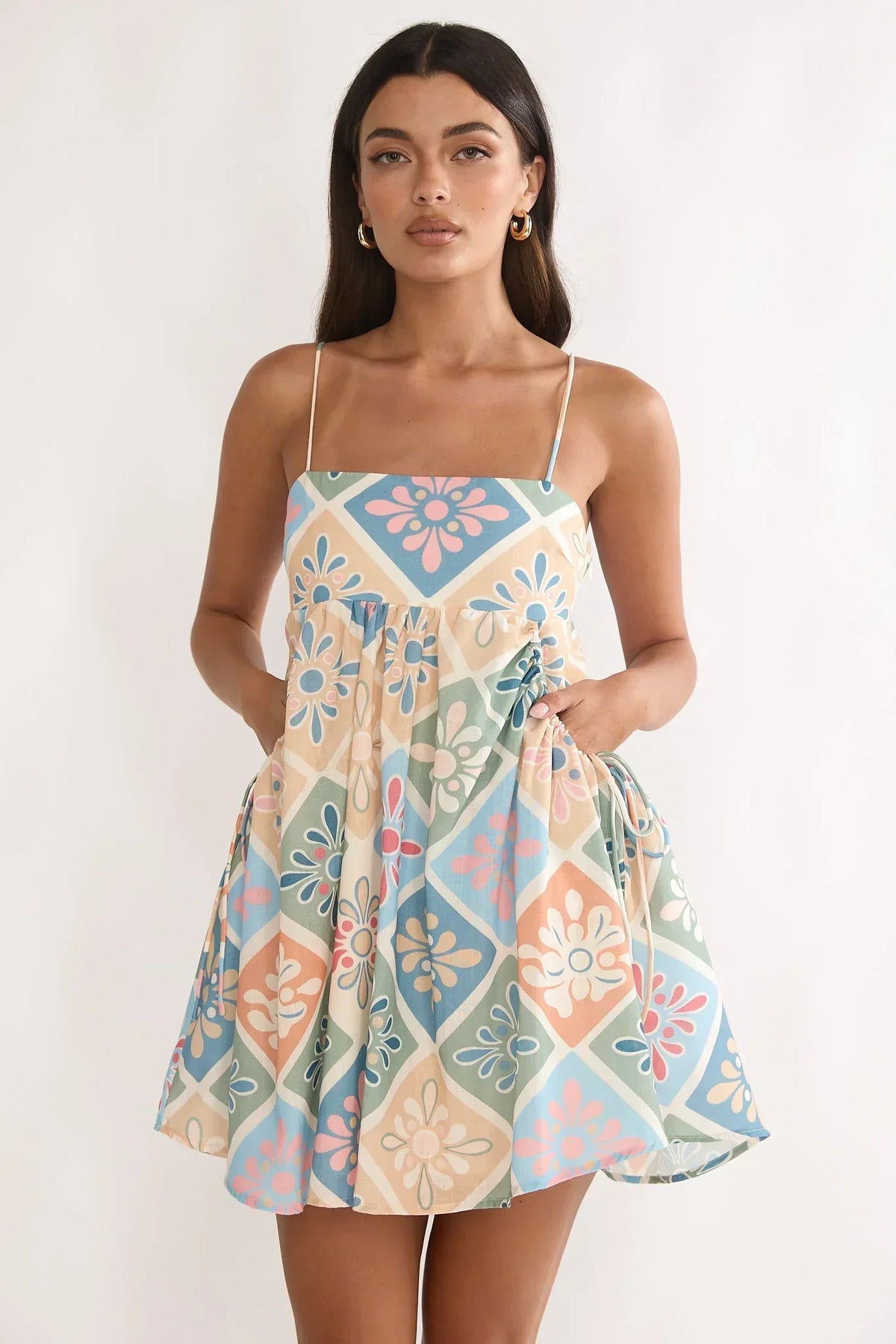 Mini-robe babydoll Terenza à dos noué, Vert Multicolore