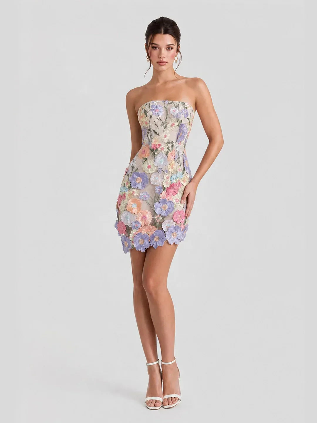 Robe mini bustier en tulle avec appliqués floraux 3D