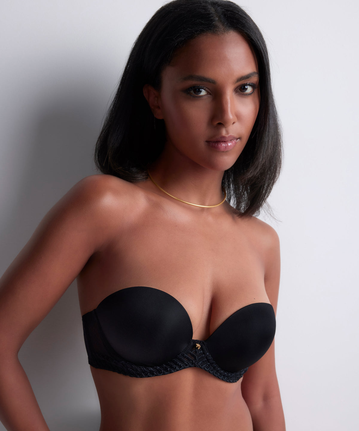 Sheer Emotion Soutien-gorge bandeau décolleté plongeant Noir