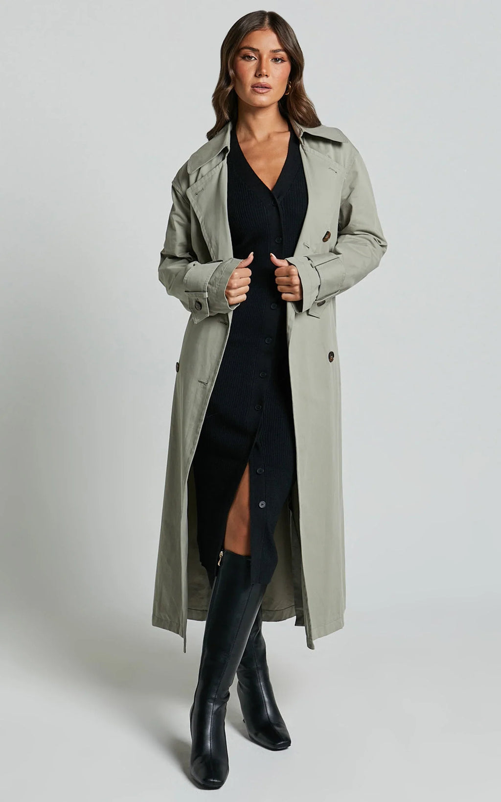 Robe midi Leahanna - Robe en maille boutonnée noire