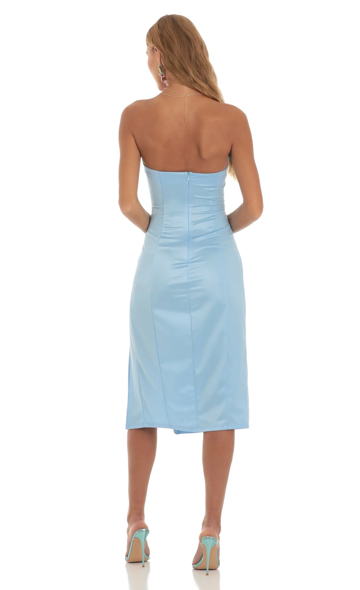 Robe midi bustier en satin bleue