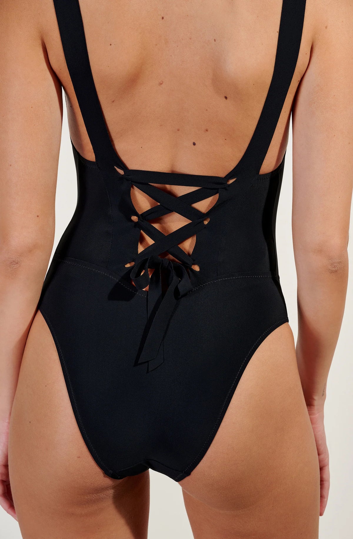 ivy Redcurrant low-cut swimsuit
