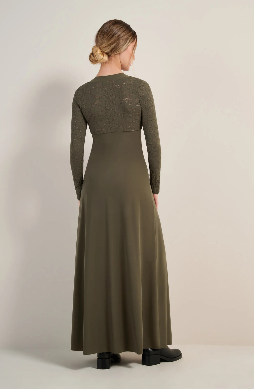 vanao Long lichen green lace dress