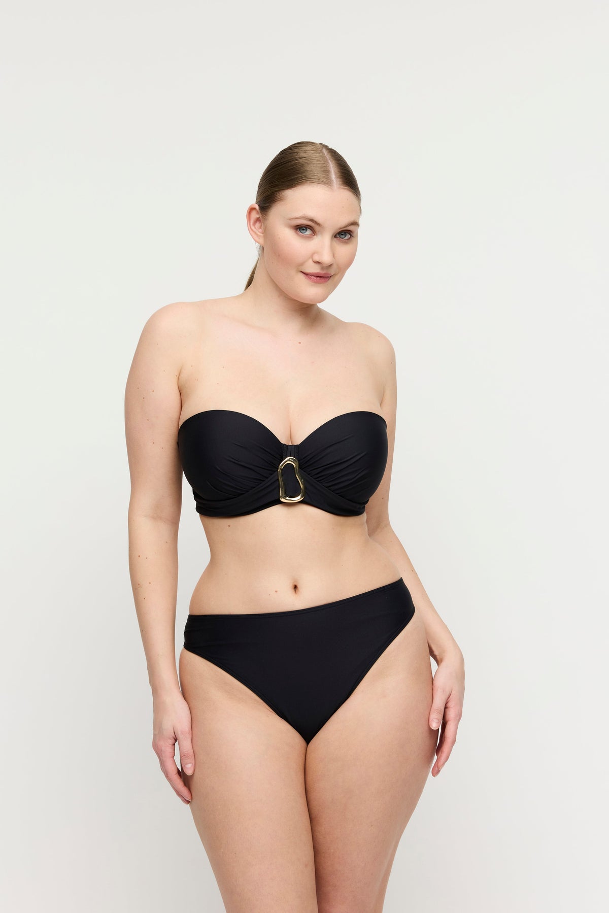Primadonna Swim Uvita