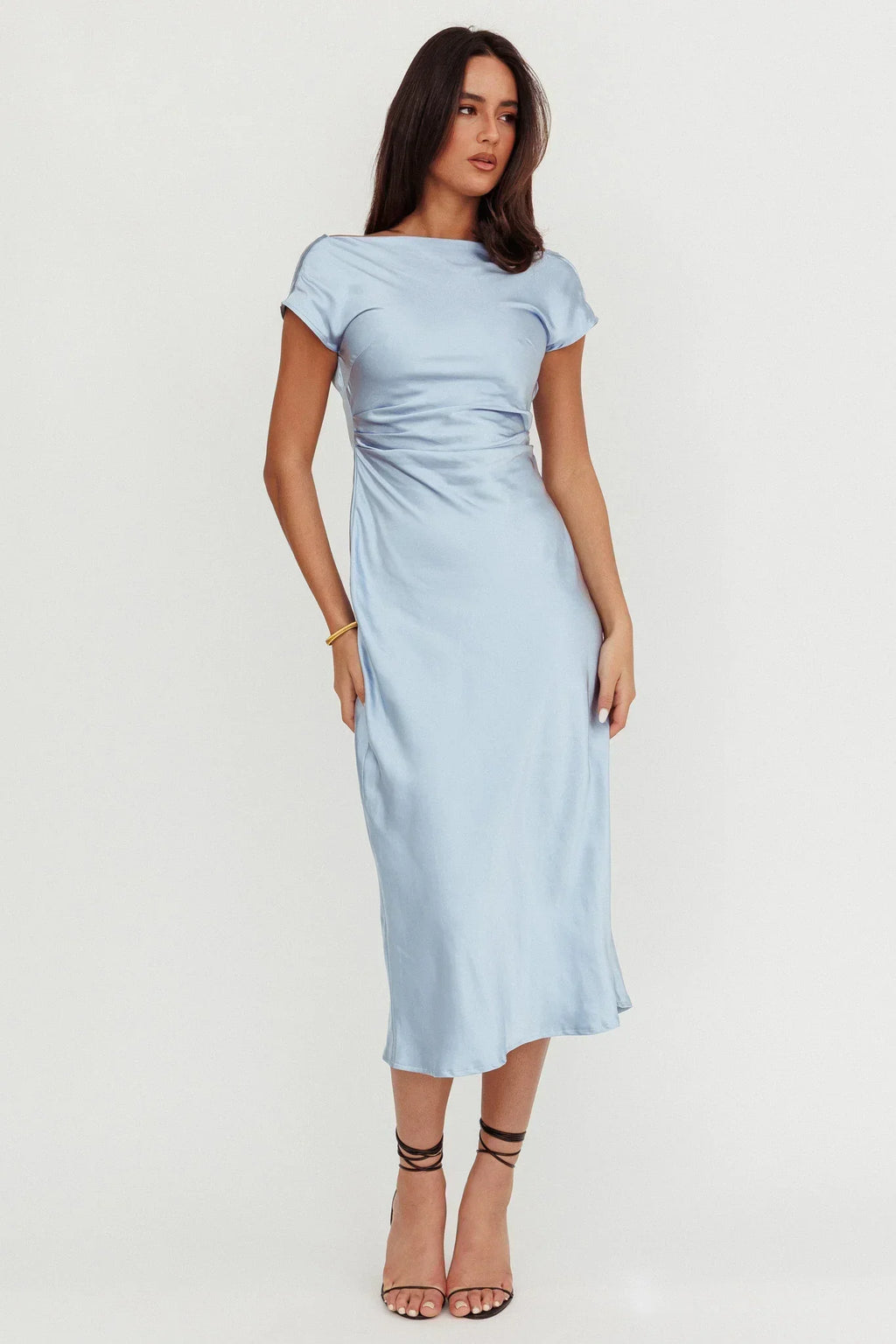Robe midi Loveland à manches courtes, col bénitier et dos nu, bleu clair