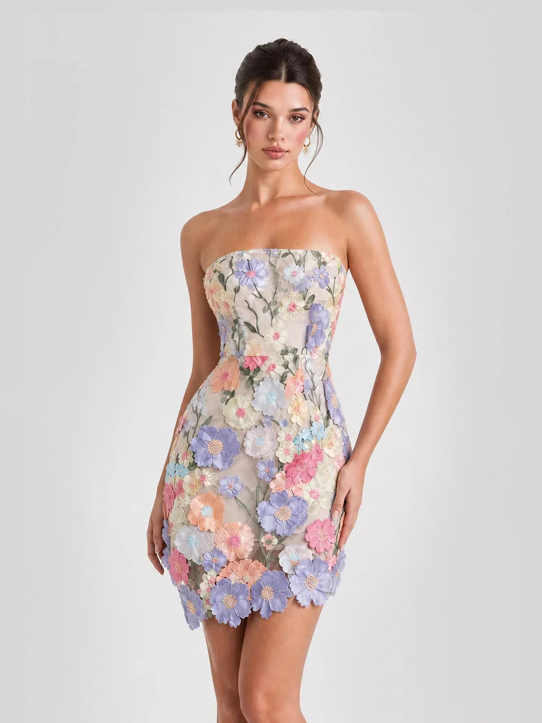Robe mini bustier en tulle avec appliqués floraux 3D