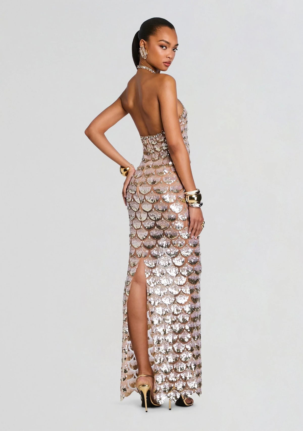 Robe brodée Genovia