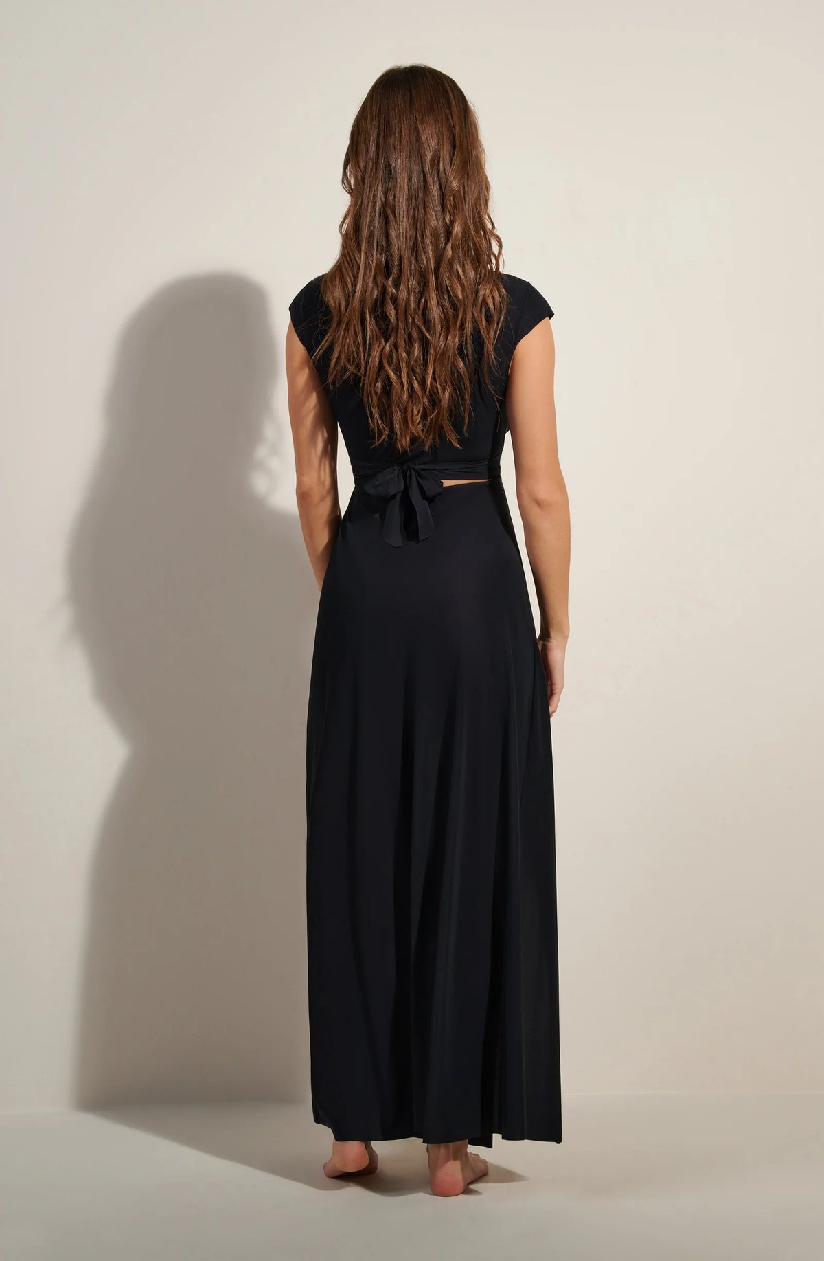 Robe longue Jade à découpe courte
