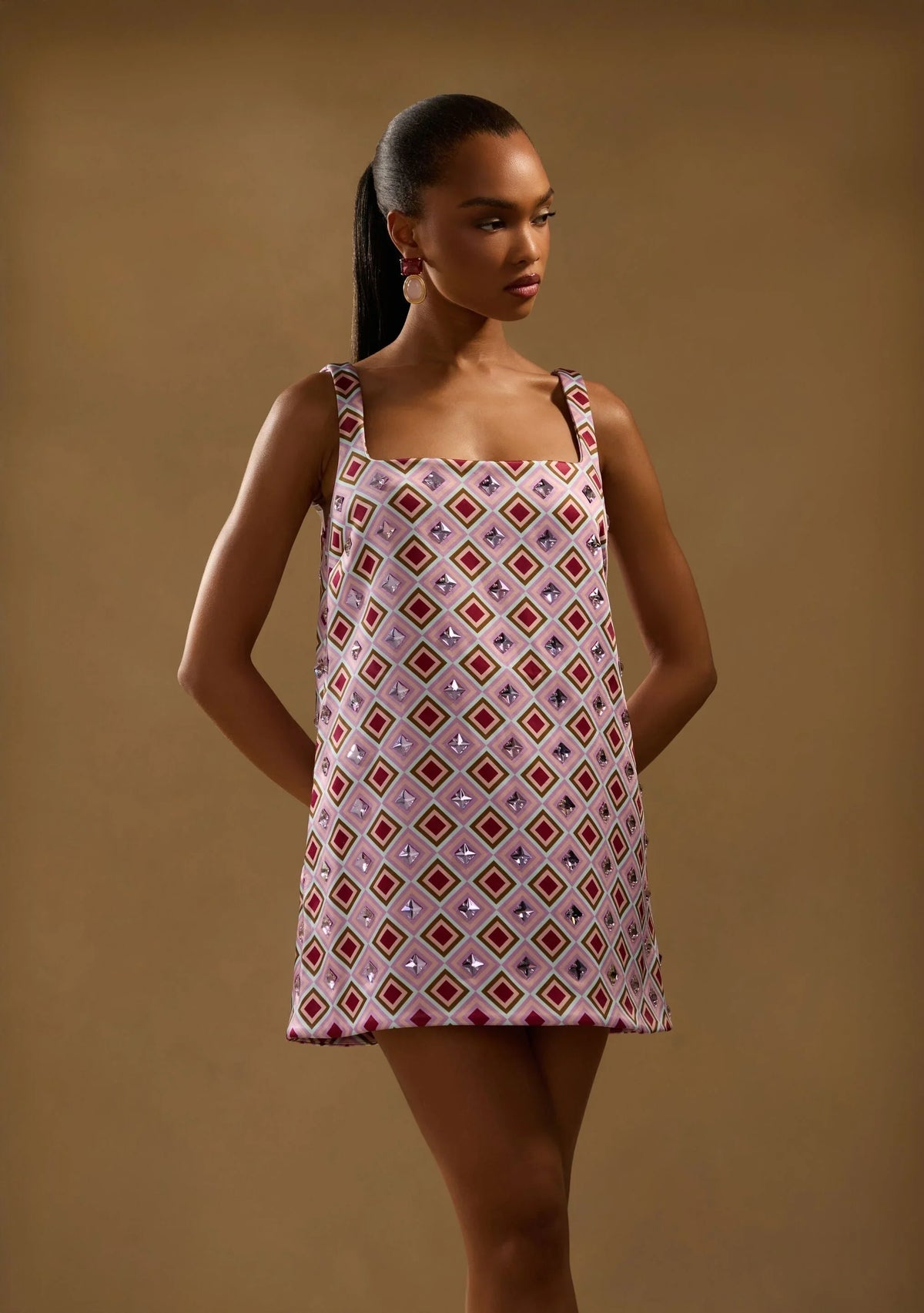 Robe ornée Zephyra