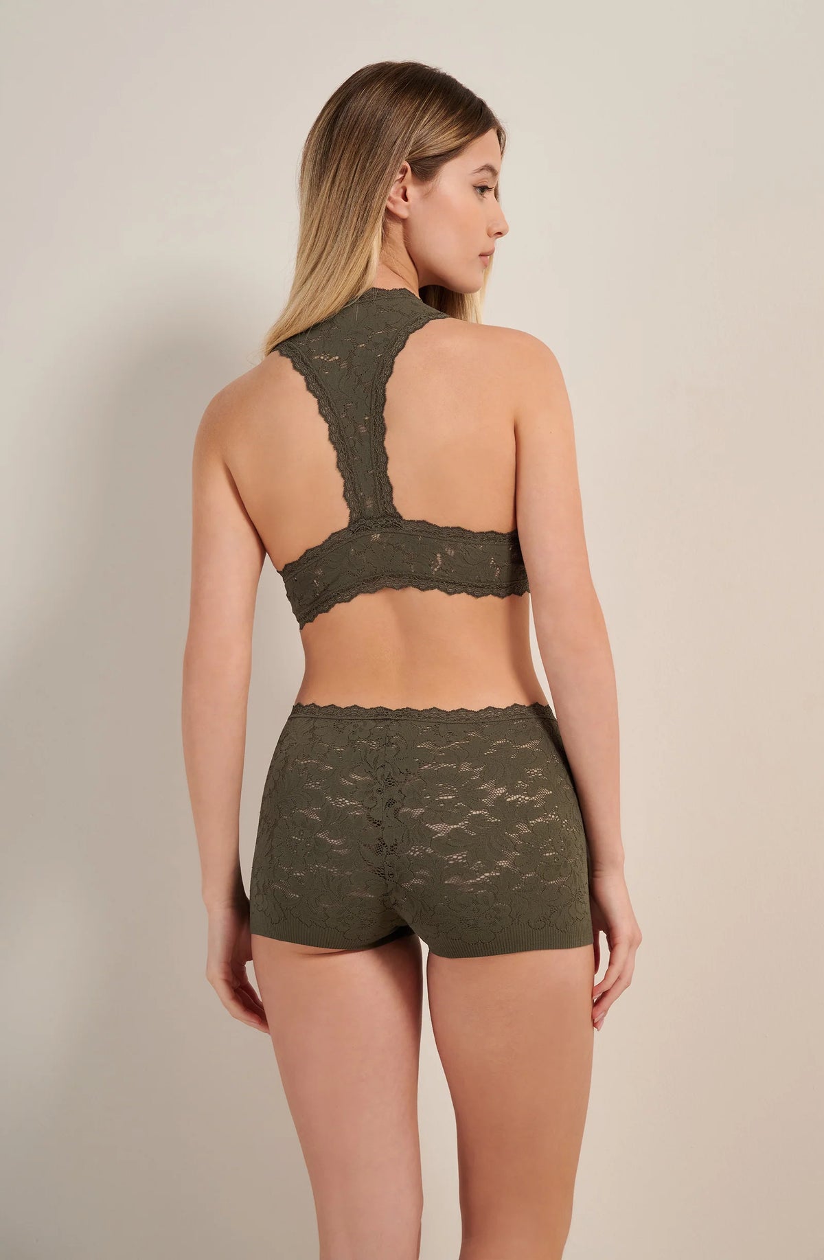 bobby Raspberry lace