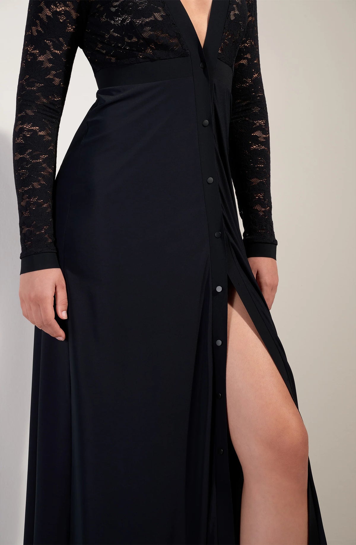 rokyia Long black dress