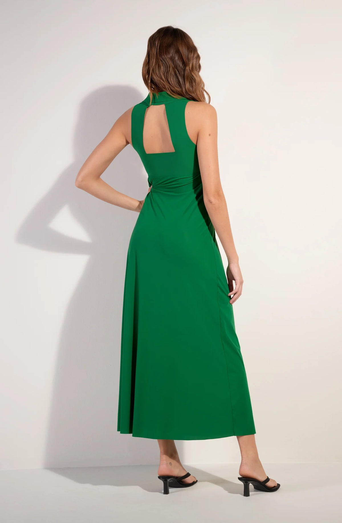 Robe longue dos nu en jade Rova