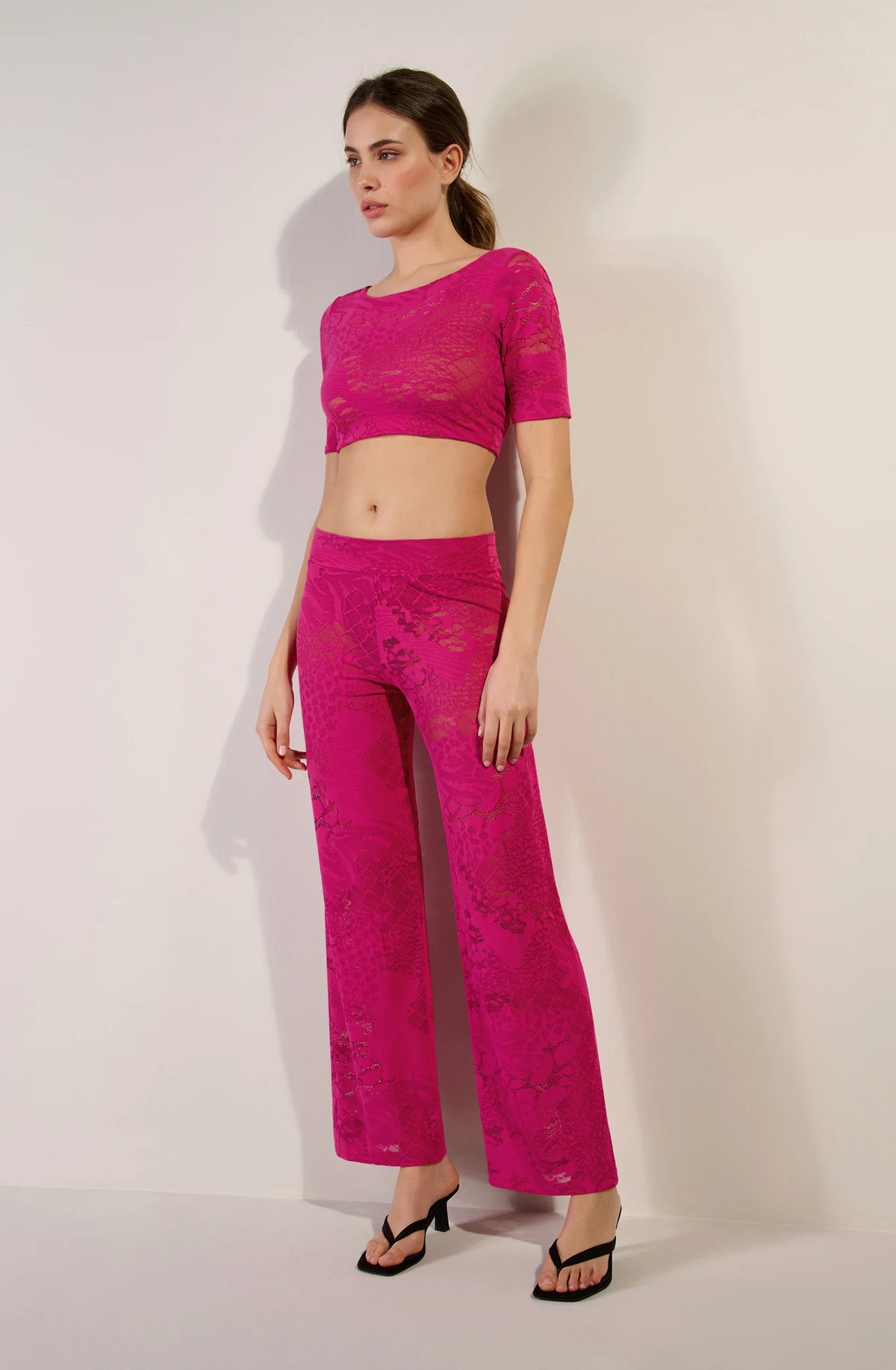 pooja Raspberry pants lace