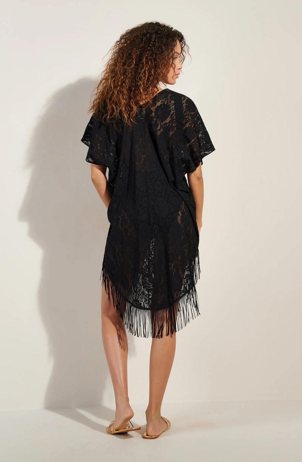 Tunique poncho en dentelle Sapphire Jesse