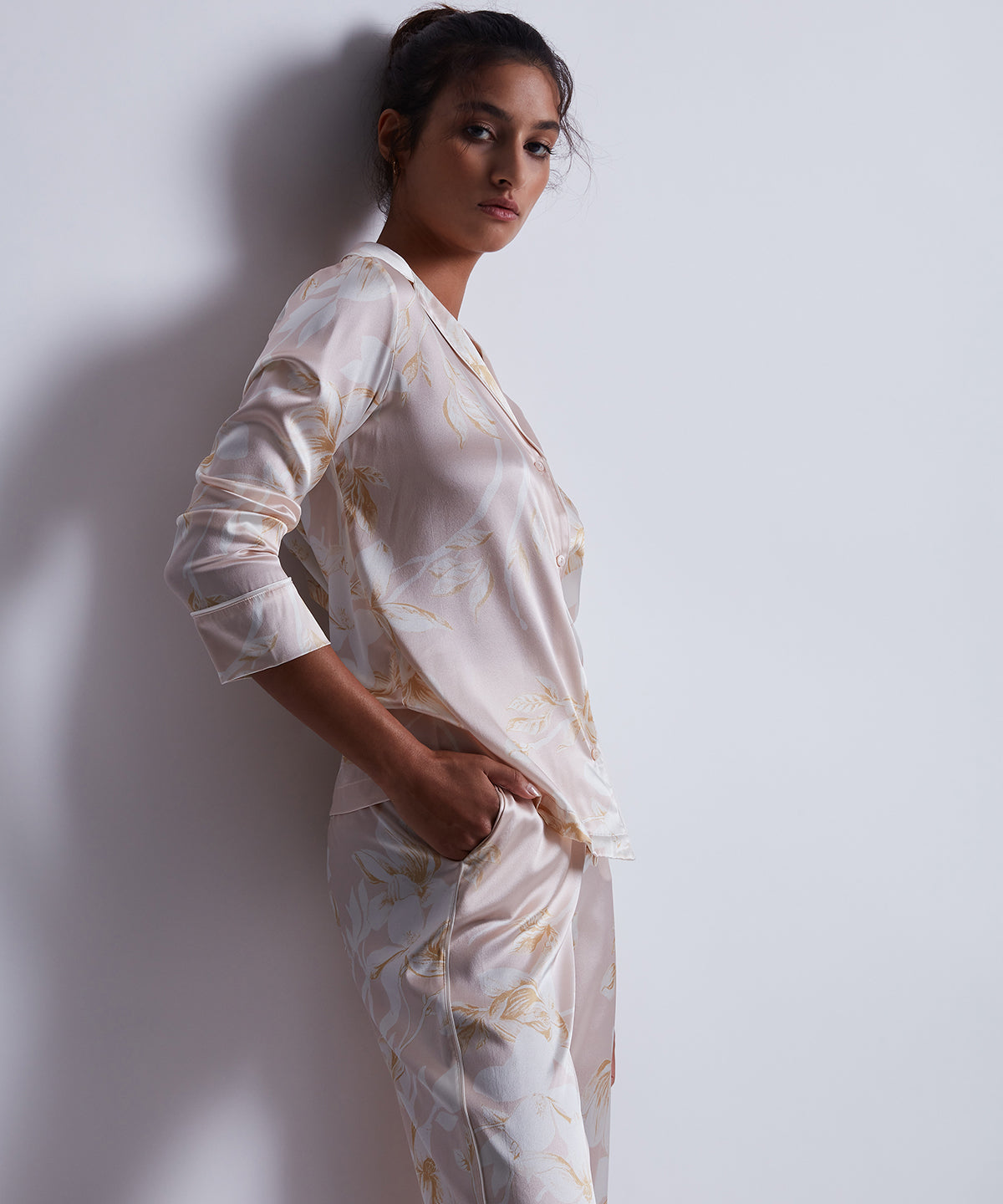 Pantalon en soie Silk by Night Ambre clair