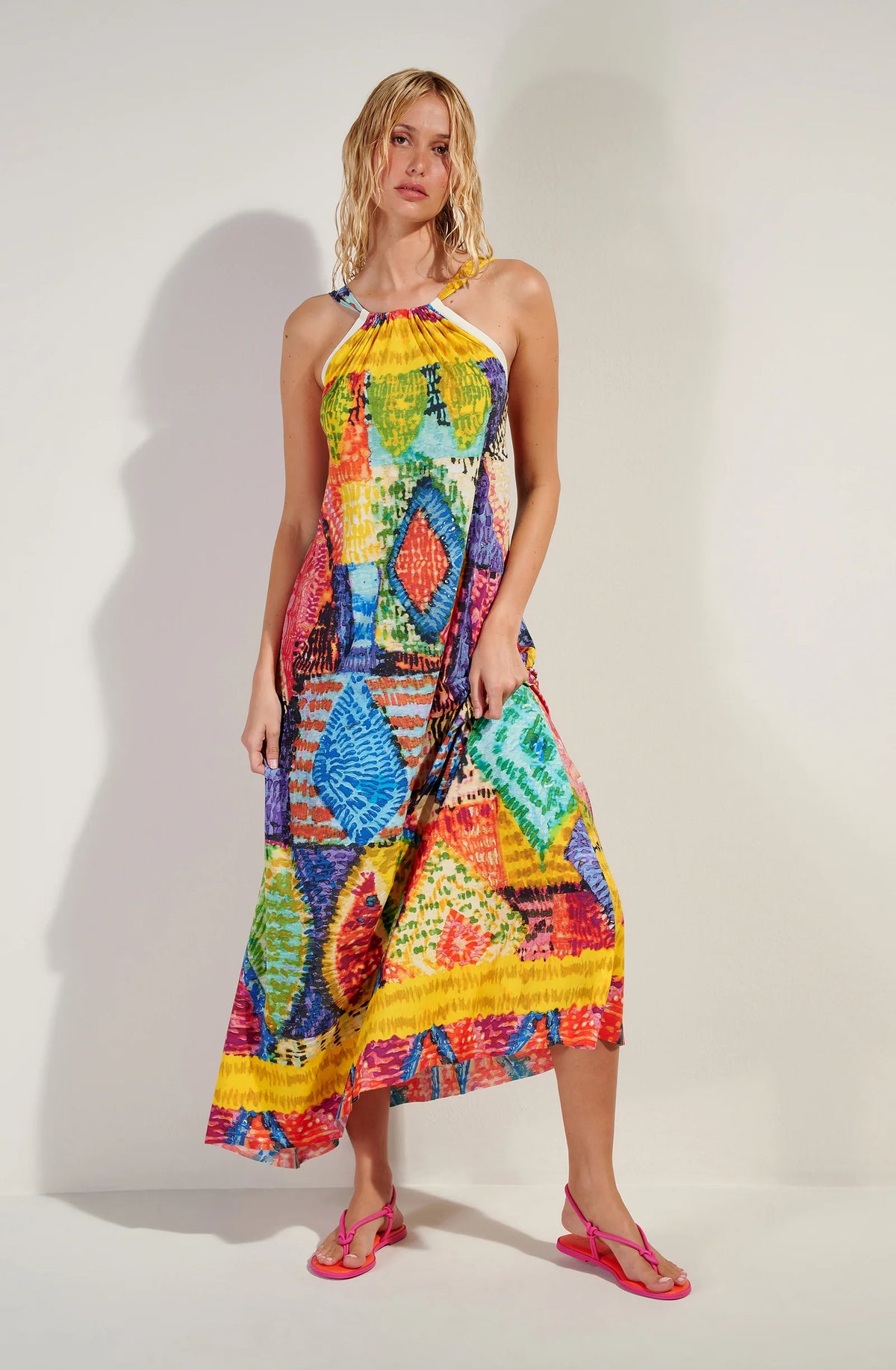 Robe longue noire à dos nu en voile extensible Licie