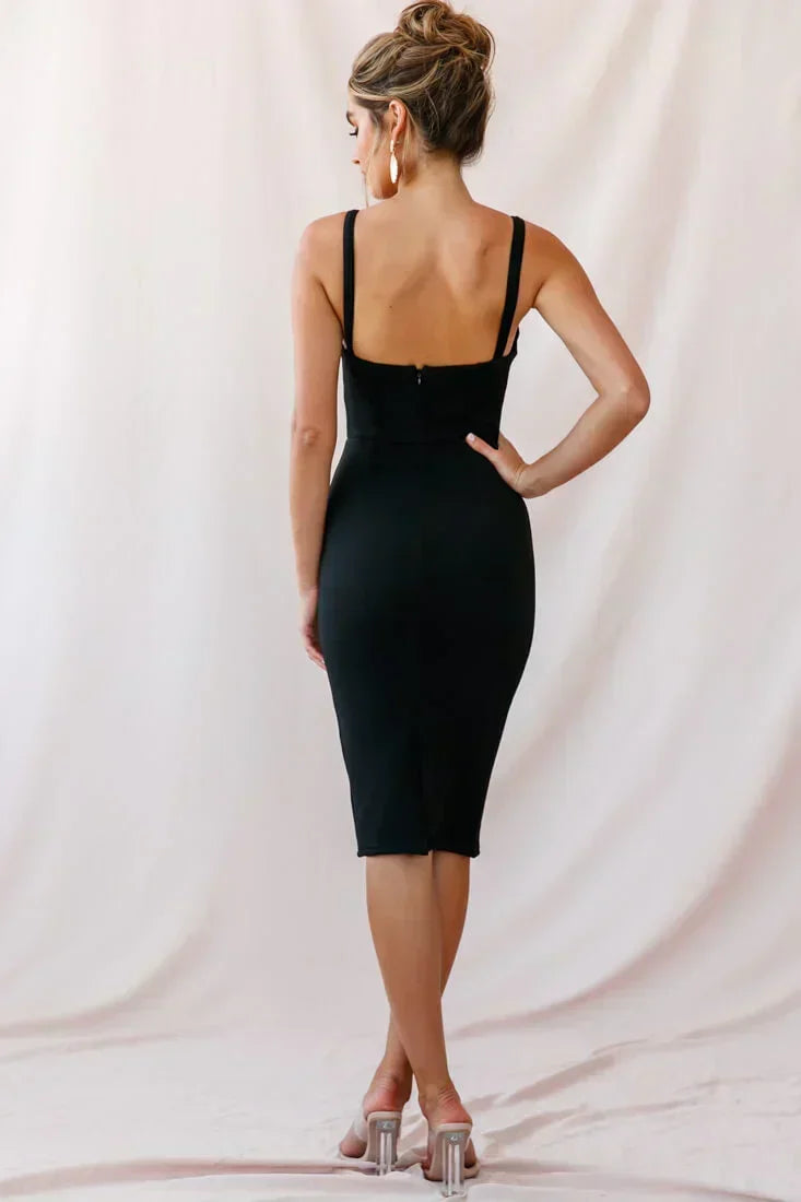 Robe midi Georgia noire à encolure carrée