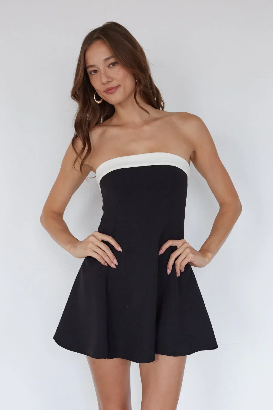 Robe babydoll courte Natalya Contrast