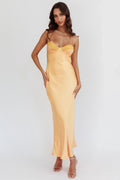Robe mi-longue en dentelle avec buste et bretelles fines - Melon