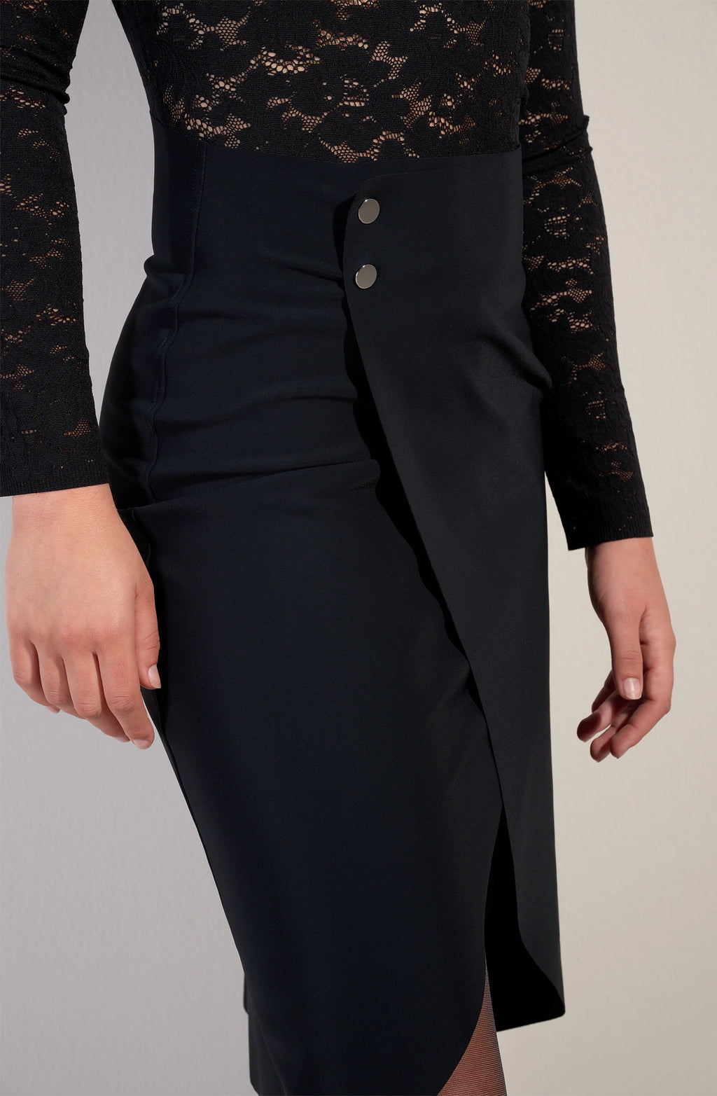 yonha High-waisted Sand tulip skirt