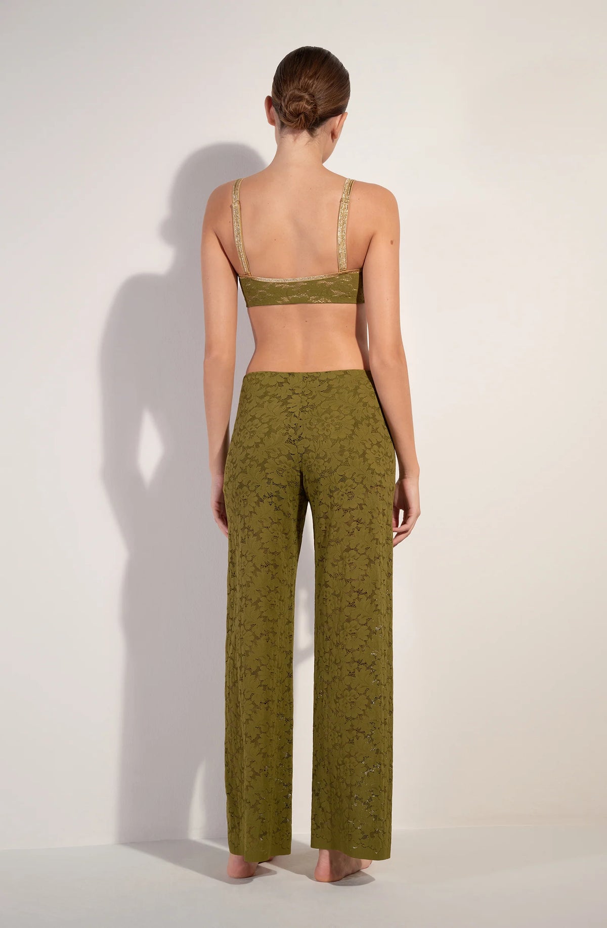 Pantalon en dentelle bronze Paco