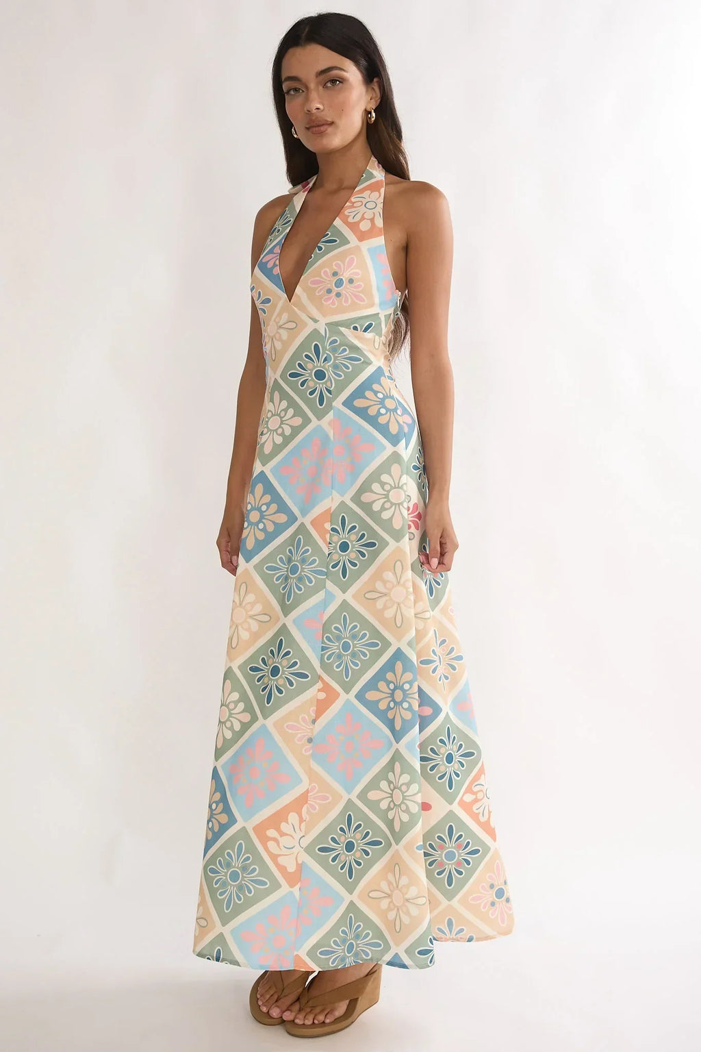 Robe longue trapèze à col montant Nolara vert multicolore