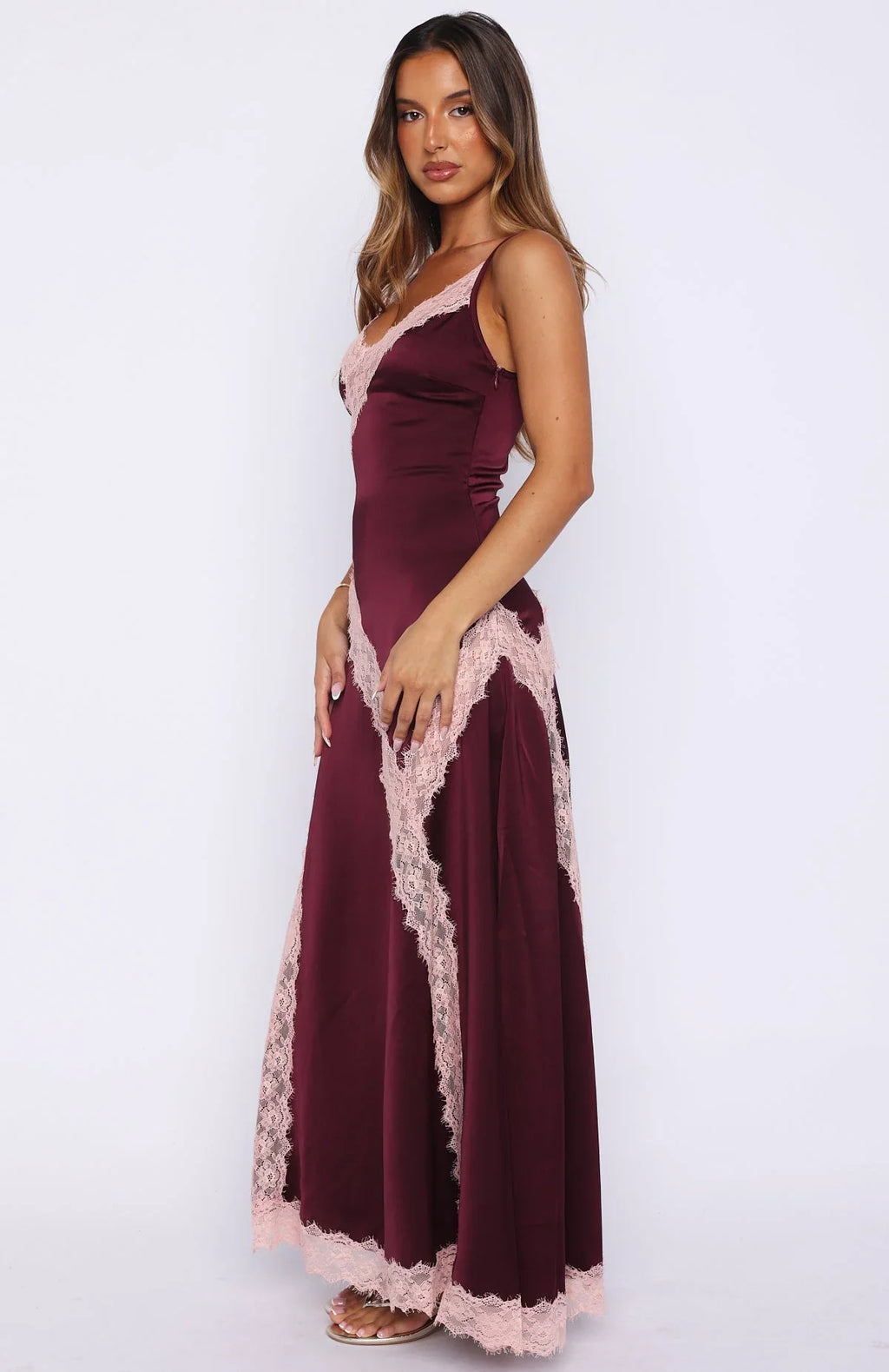 Robe longue en satin Powerful Pose Prune/Rose layette