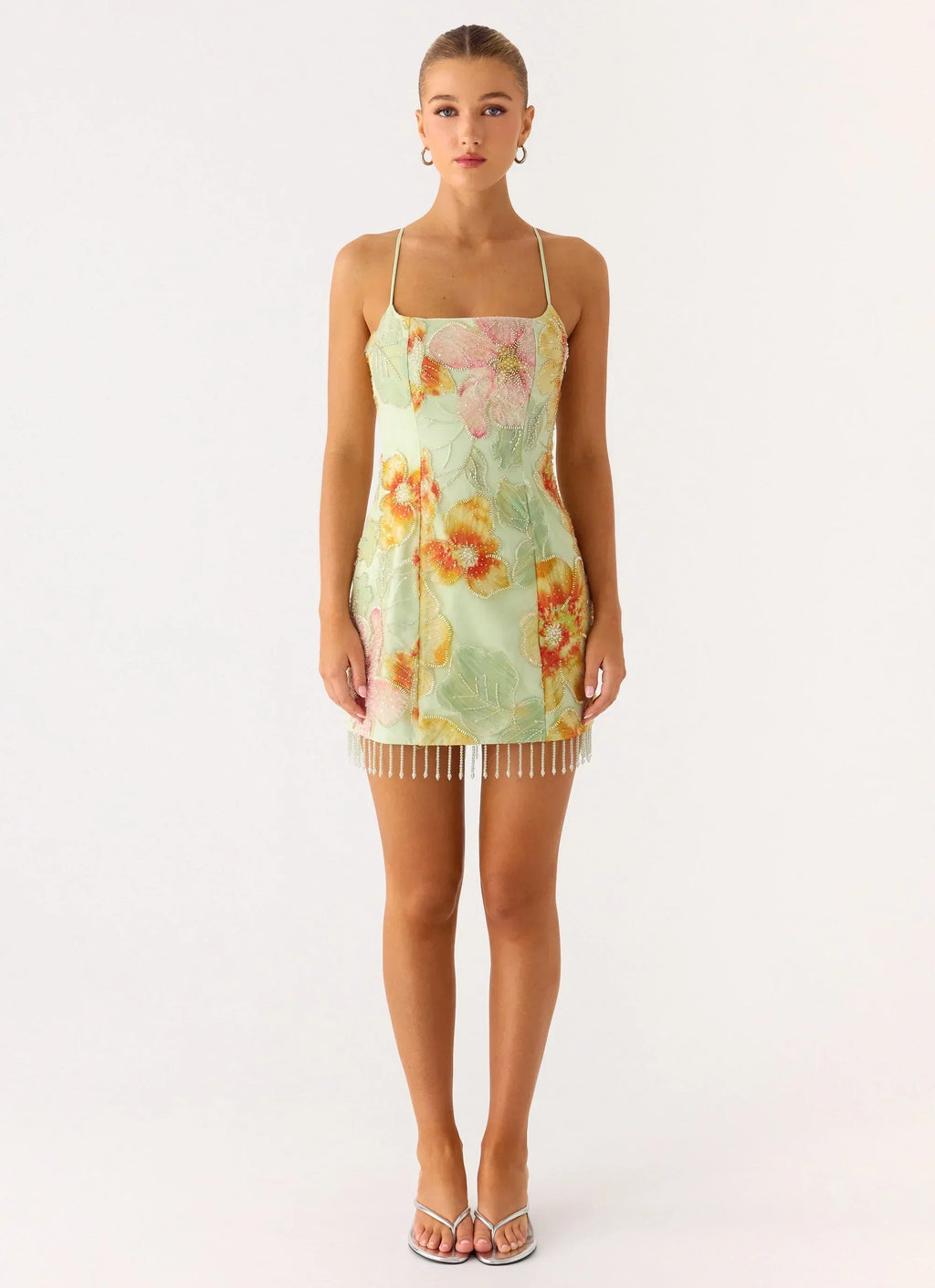 Robe courte Gatiana ornée de perles et de sequins – Ornement floral vert