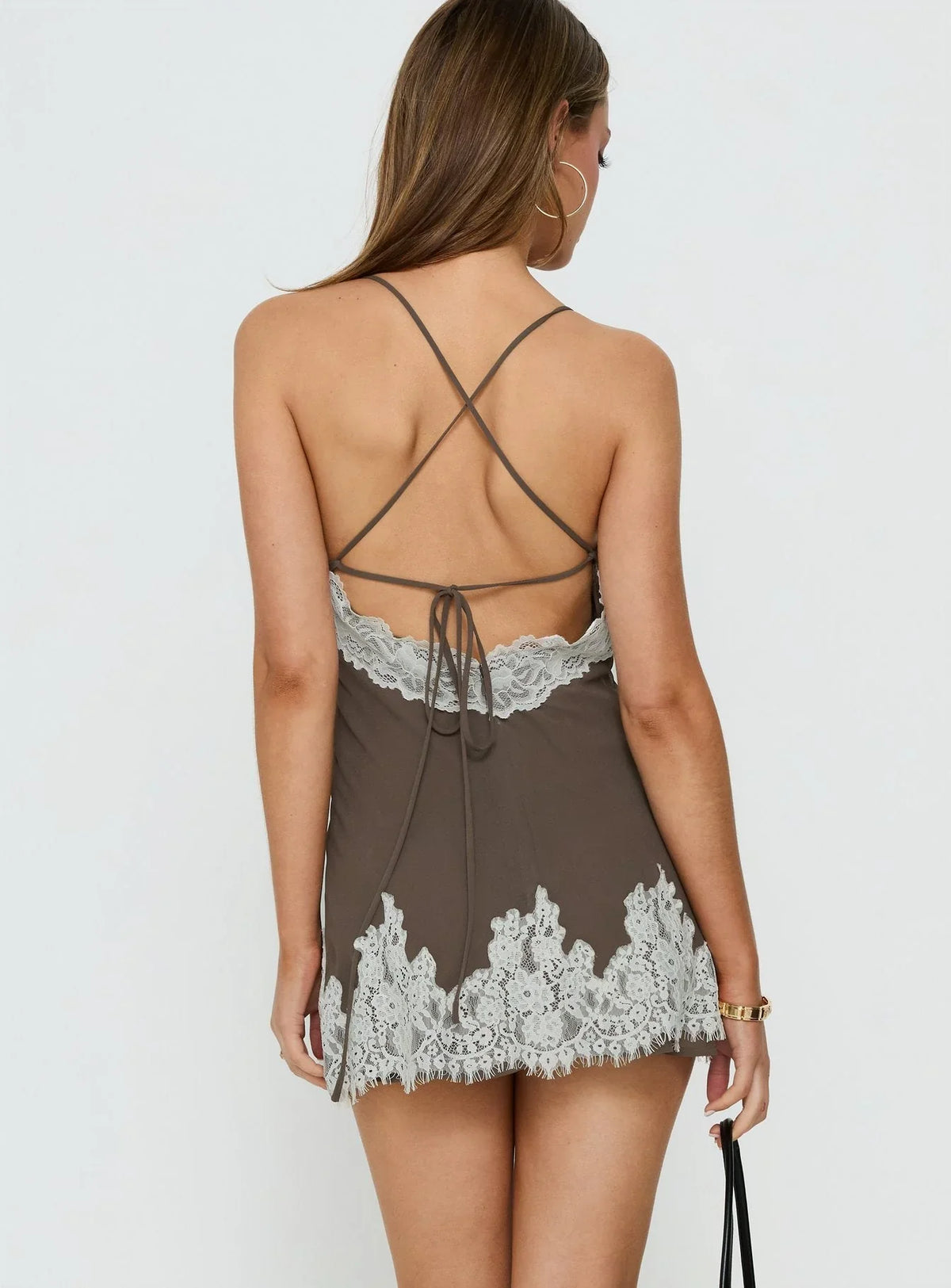 Mini-robe nuisette en dentelle Call My Lover marron / crème