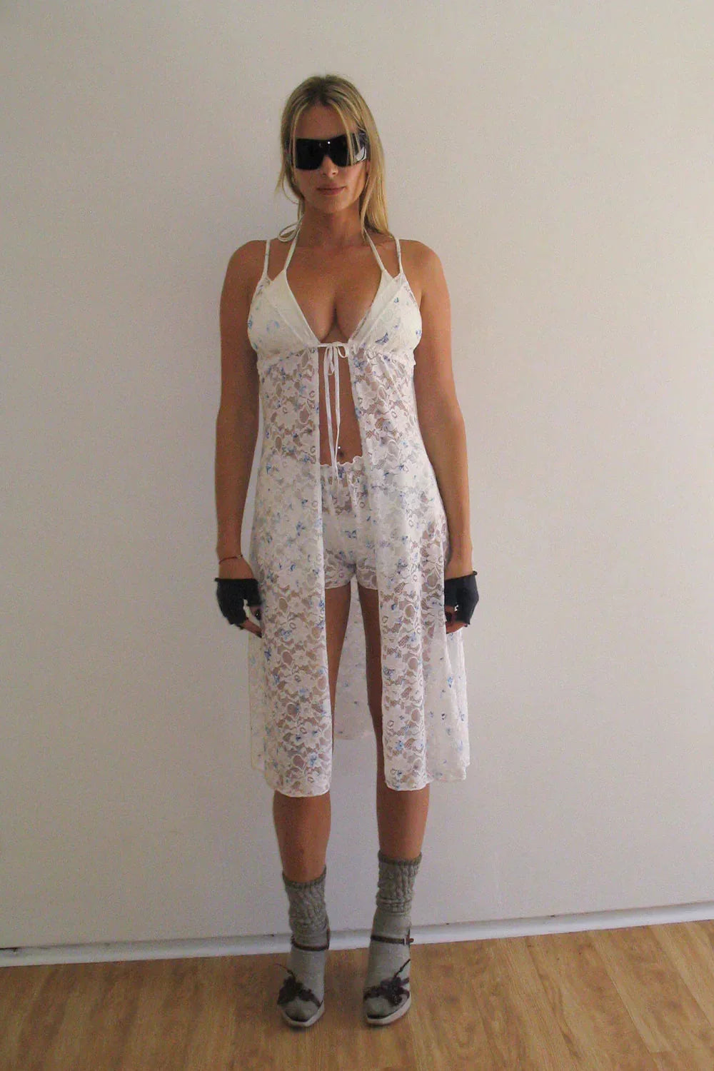 Robe midi en dentelle Lucinda - Chaussons de verre